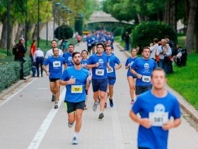 Unas 1.500 personas caminan o corren en Valladolid en solidaridad con los pacientes de diabetes