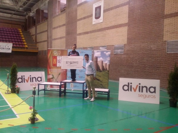 Divina Pastora Seguros beca a las mejores gimnastas del Autonómico