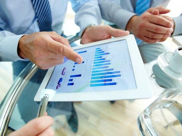 La importancia de que tu empresa cuente con información sobre otros negocios
