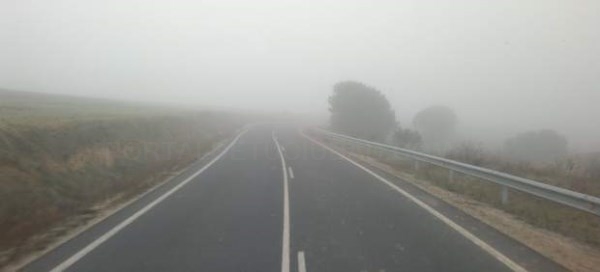 La niebla y el viento condicionan la circulación en siete tramos de carreteras de CyL