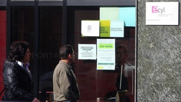 Castilla y León concluye marzo con 2.552 parados menos