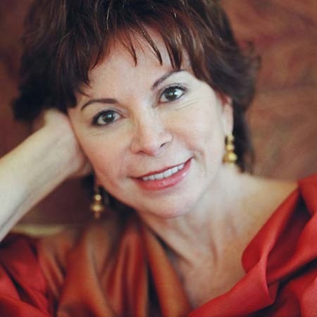 Isabel Allende: «A los jóvenes les hablas de realismo mágico y vomitan»