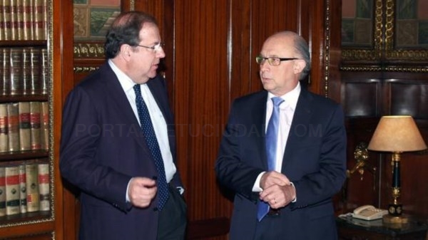 Castilla y León exige a Montoro «igualdad» en una quita de deuda a las comunidades