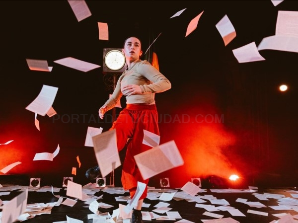 Una semana de sátira y vértigo en el LAVA con la zarzuela cómica de Enrique Viana y las acrobacias de la británica Gorilla Circus