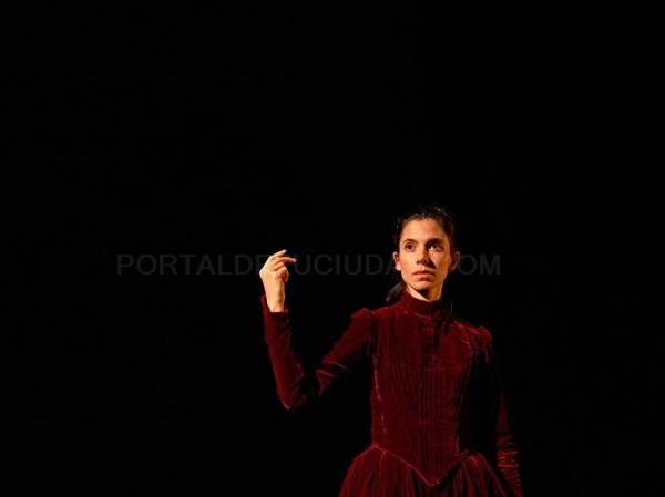 El LAVA recibe a la Compañía Nacional de Teatro Clásico con La fortaleza, una pieza valiente sobre la identidad y la herencia