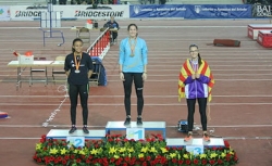 María Romero campeona de España juvenil en pista cubierta en 60 metros vallas