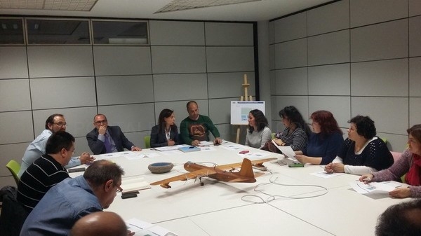 Segundo encuentro del Gobierno municipal para consensuar la remodelación del polideportivo San Isidro