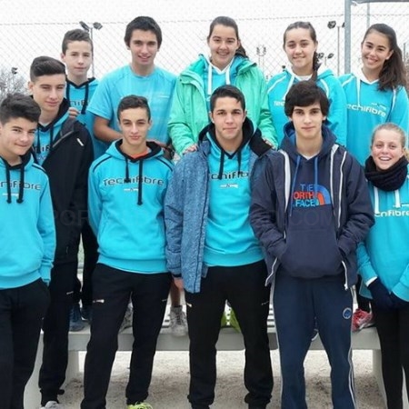 El equipo juvenil del Club de Tenis Avantage consigue el ascenso a la Primera División del tenis madrileño