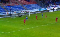 El Alavés consolida su liderato al ganar al Numancia en "Los pajaritos"