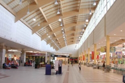 Las ventas en grandes superficies de la C.A. de Euskadi bajaron un 1,2% en diciembre de 2015