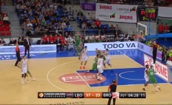 El Baskonia es líder en el Top 16 tras ganar al Brose Baskets