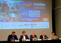 2.296 triatletas se han inscrito en la Triatlón de Vitoria-Gasteiz