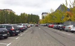 Se arreglará el aparcamiento situado enfrente del edificio de Telefónica en Lakua