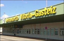 Diputación y AENA se reúnen para avanzar en proyectos de colaboración para el aeropuerto de Foronda