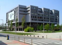 Tras un trienio de descensos, en el curso 2017-2018 aumentó el alumnado en las universidades vascas