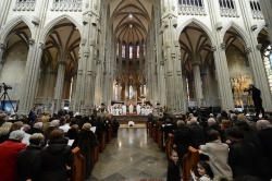 El Obispo de Vitoria suprime las celebraciones litúrgicas públicas, y otros actos devocionales, en toda la Diócesis