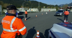 Ertzaintza y Policías Locales volverán a realizar controles para impedir desplazamientos de fin de semana