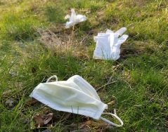 300 euros de multa a quien abandone mascarillas y guantes higiénicos en la vía pública