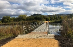 Nueva pasarela en el parque de Olarizu