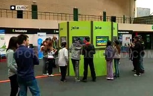 El acceso a Internet, el uso de banda ancha y la disposición de sitio Web en las empresas vascas de 10 ó más empleados superan la media de la UE-27