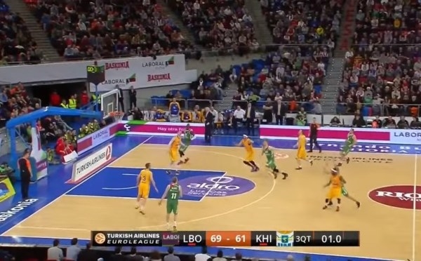 Un excepcional Baskonia derrota al Khimki Moscow Region
