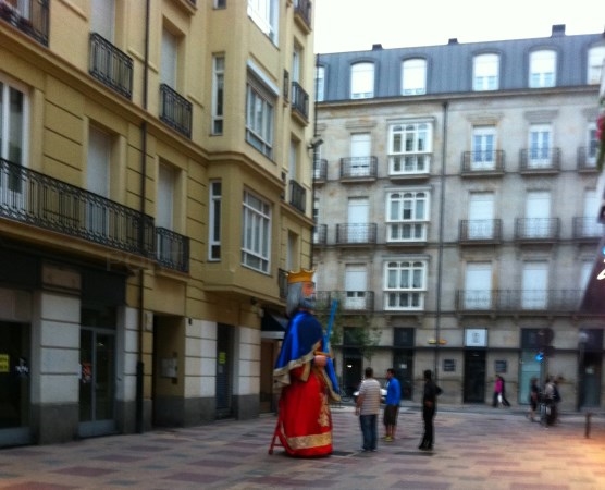 Zurrumurrurik Ez: Vitoria-Gasteiz se suma a la Red Vasca Anti-Rumores