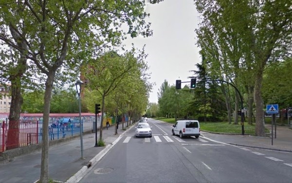 Plan de colocación de luminarias para mejorar la visibilidad en los pasos de peatones