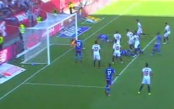 El Alavés pierde frente al Sevilla en la capital andaluza