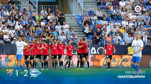 Importante triunfo del Alavés en la Rosaleda