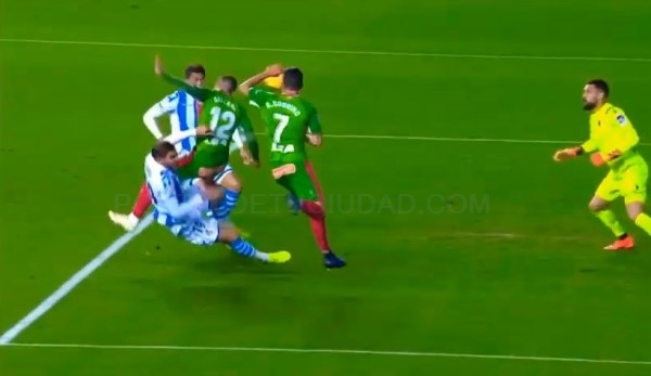 El Glorioso se lleva los tres puntos del Derbi de Anoeta