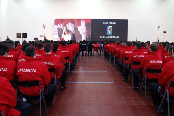Un total de 3.054 personas se han inscrito ya en la convocatoria de la 28 Promoción de la Ertzaintza
