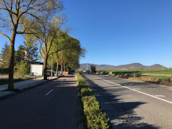 Un nuevo paso peatonal sobre la carretera al puerto de Zaldiaran