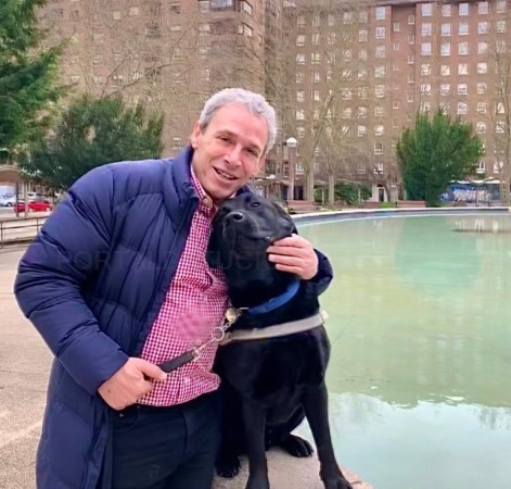 Un vitoriano afiliado a la ONCE primera persona ciega en hacer una expedición ártica sin barras direccionales