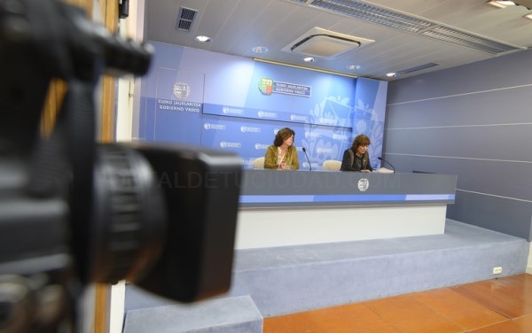 El Gobierno Vasco no descarta la vuelta a las aulas a partir de 4º de la ESO