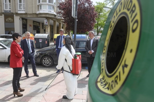 El Lehendakari ha agradecido la labor de las personas que trabajan en la desinfección de la ciudad de Vitoria