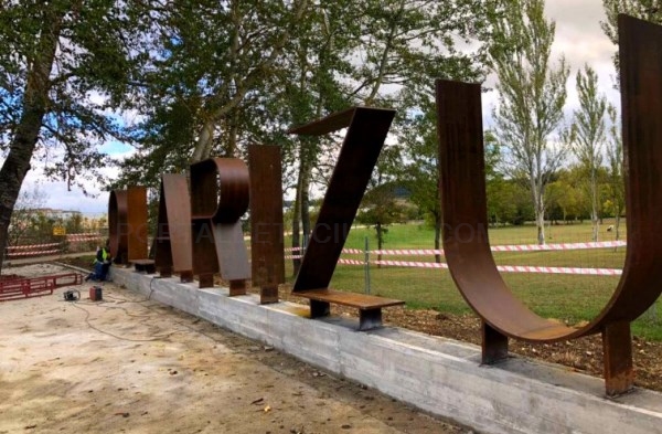 Nueva pasarela en el parque de Olarizu