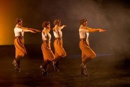 AMELIA QUE NO TE CORTEN LAS ALAS MAREA DANZA