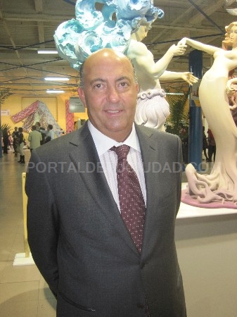 ENTREVISTA PRESIDENTE NOU CAMPANAR.  “Hemos reducido costes pero seguimos con una inversión de 600.000 euros”