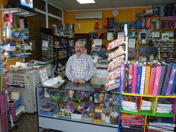 Xirivella.  ENTREVISTA AL PRESIDENTE DE LA ASOCIACION DE COMERCIANTES DE XIRIVELLA.