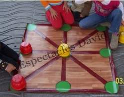 GYMKANA CON JUEGOS FAMILIARES, A CARGO DE ESPECTACLES DAVID.
