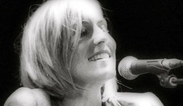 Lucía González, cantautora.