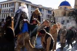 Los Reyes Magos en Elche - Recogida de Cartas y Cabalgata