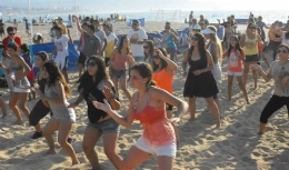 Actividades deportivas en las playas de Elche