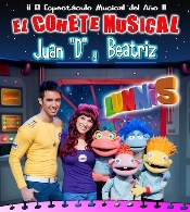Juan "D" y Beatriz con Los Lunnis en El Cohete Musical. Campaña de teatro familiar.