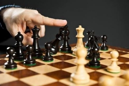 Movimientos maestros para que tu empresa haga jaque en 4 jugadas