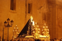 Procesión General de Viernes Santo en Elche y Trencà del Guió