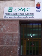 Charla sobre los servicios de la banca: comisiones, intereses y cláusulas