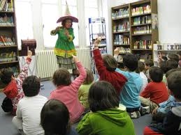 Cuentacuentos "Contant, cantat i el llibre arrimant"