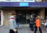 La banca se pone a dieta.