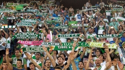Viaje de los aficionados para presenciar el partido entre Zaragoza y Elche